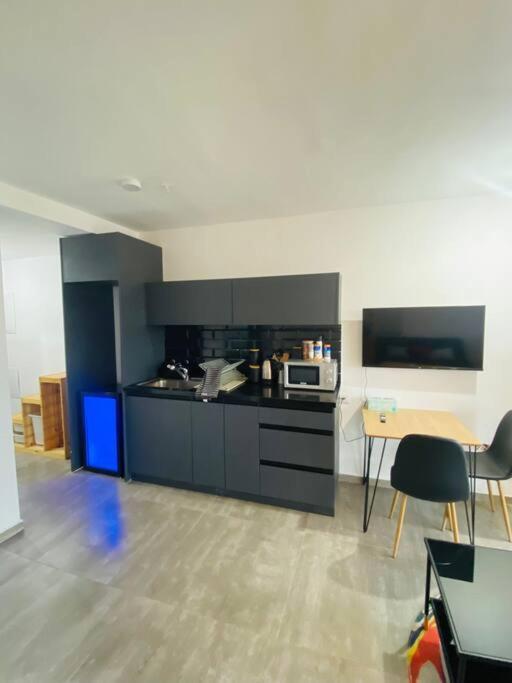 Lovely Flat In The Center 36 Apartment Тел Авив Екстериор снимка